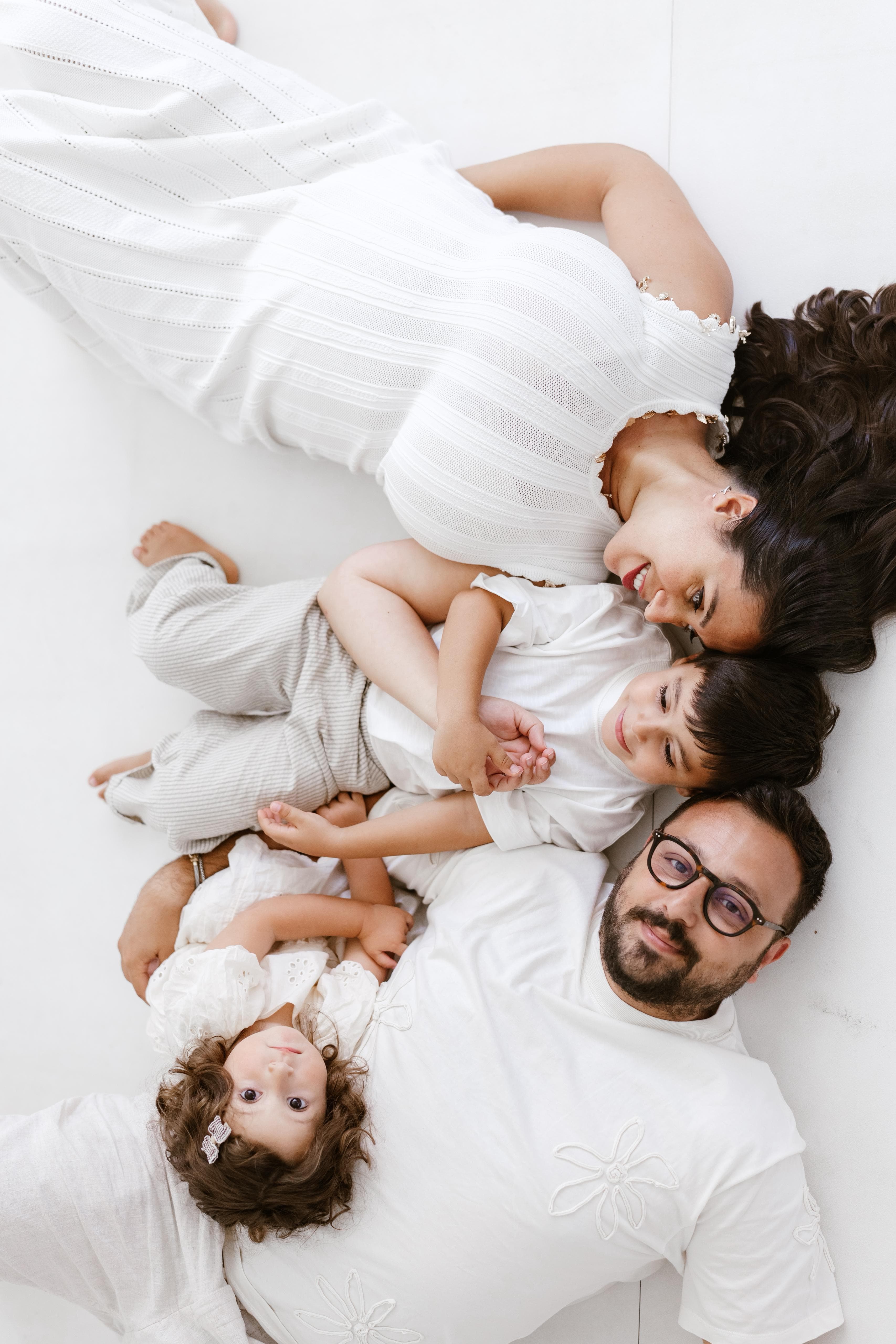 צילום משפחה בסטודיו — 4 מתוך 5